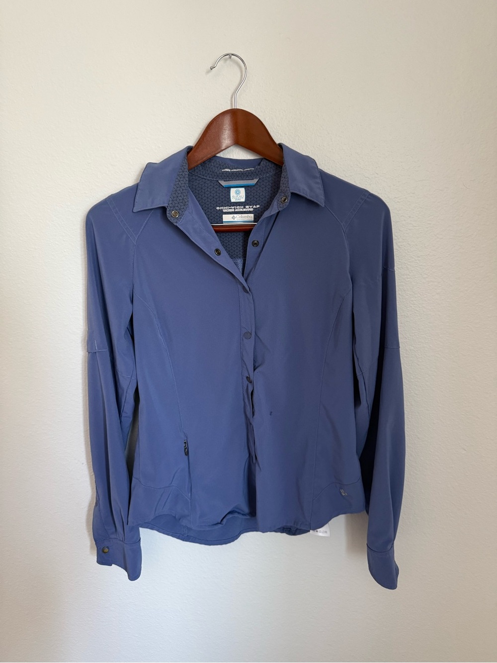 Columbia Women's Lilac Button-Up Hiking/Outdoor Shirt